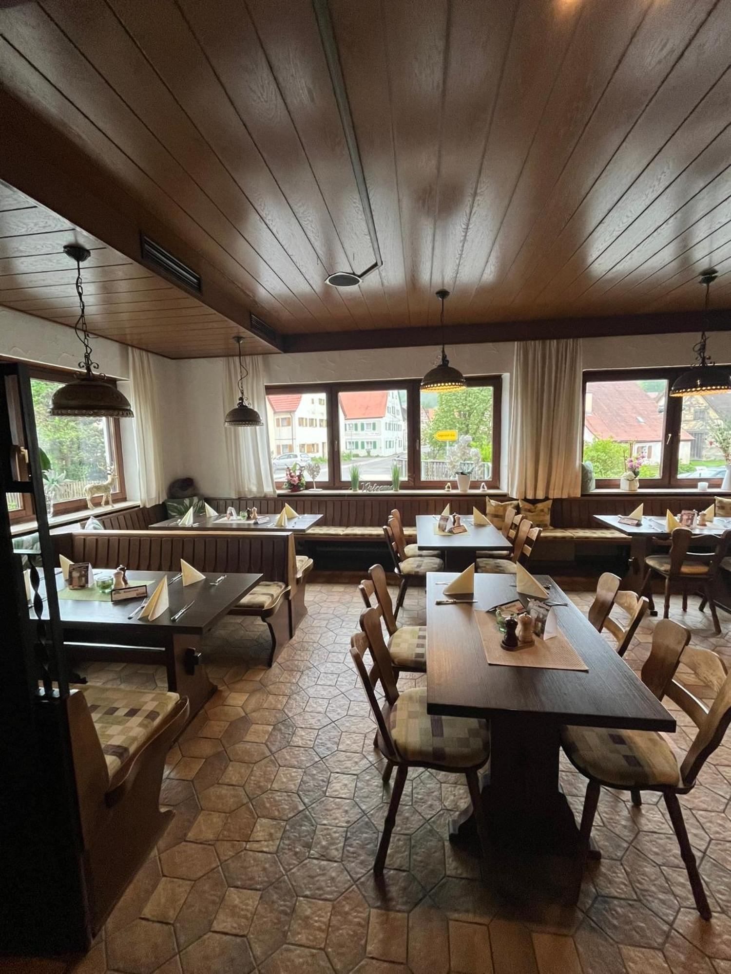 Hotel-Landpension Postwirt Kirchensittenbach Exteriör bild